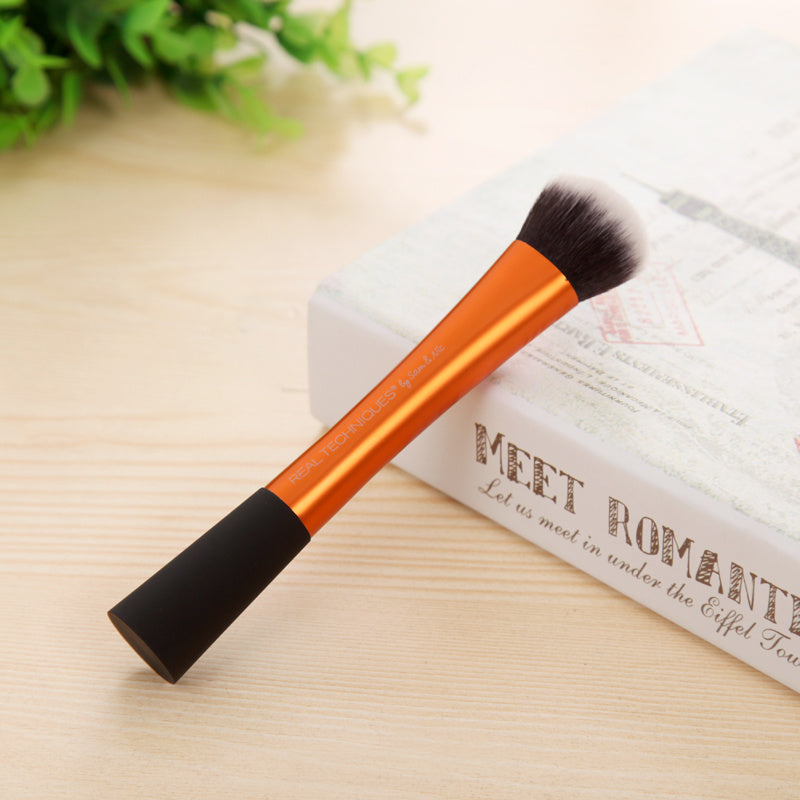 Makeup Brush – Foundation & Powder Brush Tool - Lumina