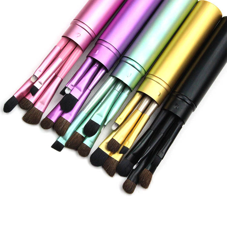 Makeup Brush – Professional Cosmetic Beauty Tool - Lumina