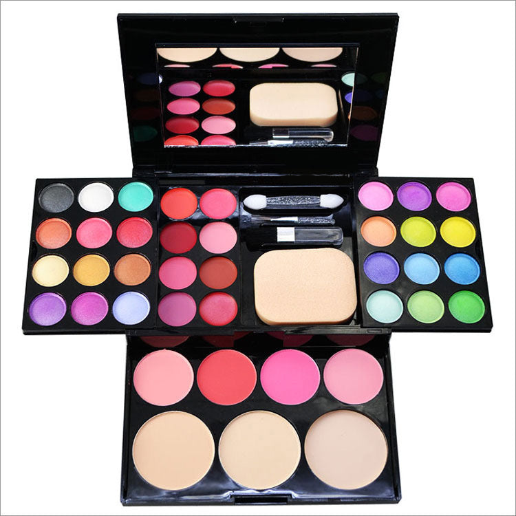 All-in-One Makeup Kit for Women – Eyeshadow, Blush & Concealer - Lumina