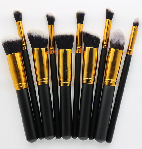 Makeup Brush – Essential Cosmetic Beauty Tool - Lumina